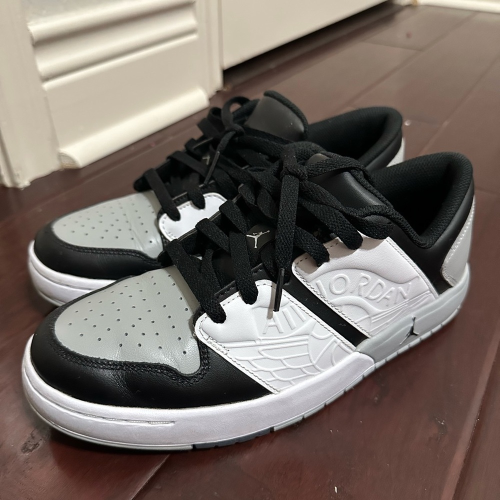 Jordan Men Sneakers